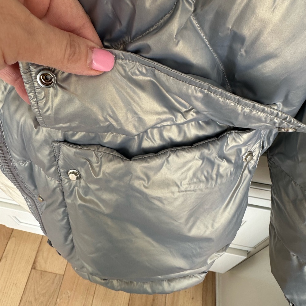 Lattier 100% Down Silver Puffer | Gorpcore Techwear Scandinavian Minimalist sz M - Picture 4 of 10